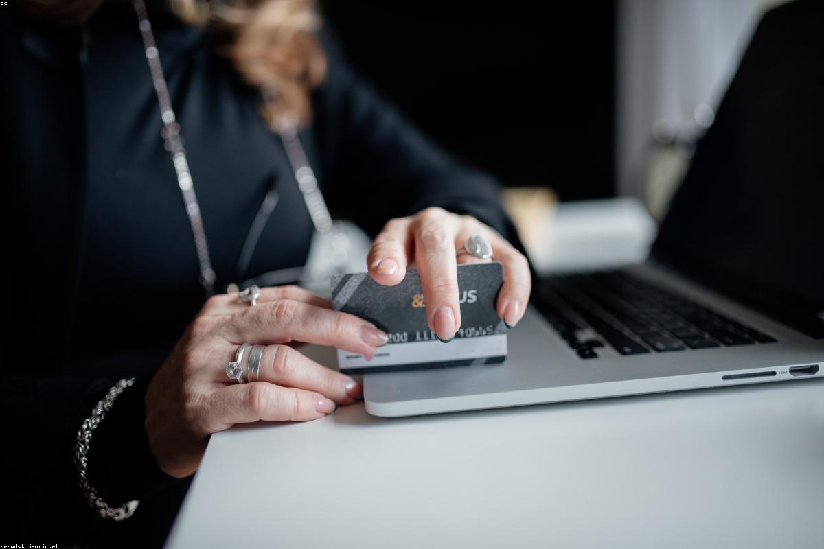 15 استراتيجية مثبتة لتحسين أداء متجرك على منصة سلة